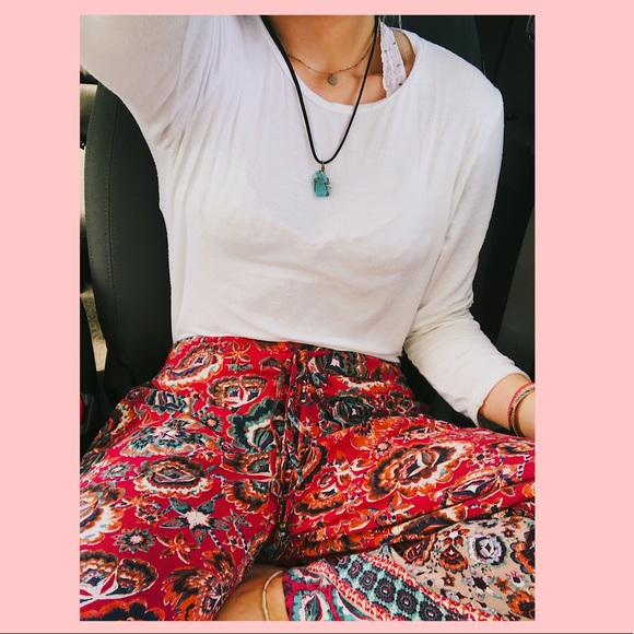 Meet your Posher, Taylor - Picture 1 of 1